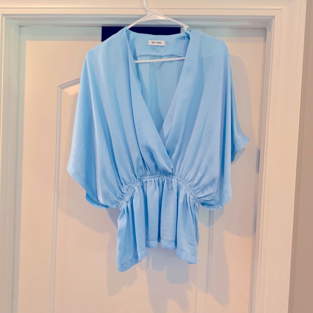Sz small v neck dolman sleeve satin sky blue blouse with cinched waist